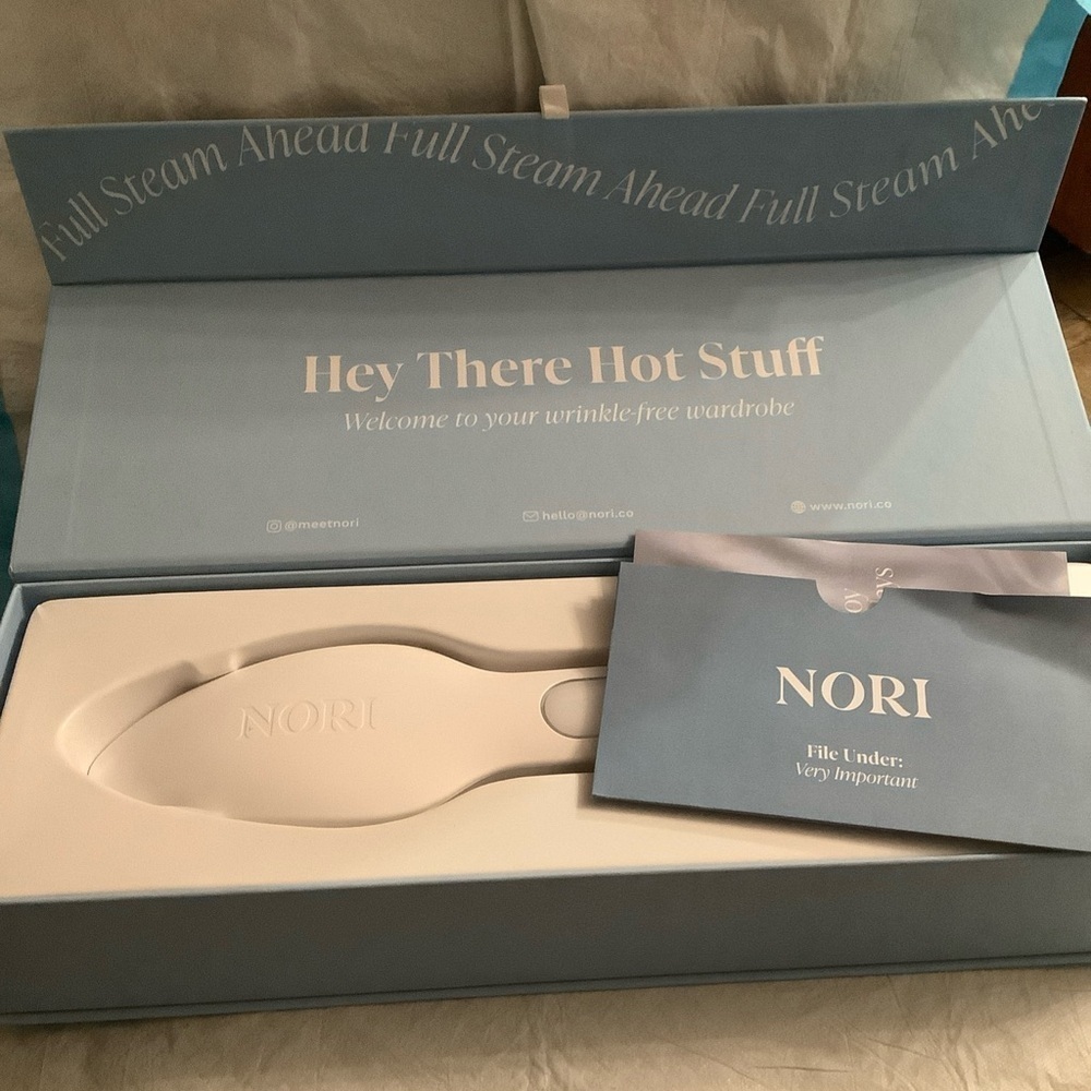 NORI Press Handheld Steam Iron White N2-1WH 24-0719 NEW OPEN BOX - Picture 9 of 15